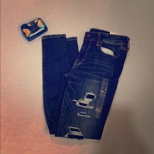 American Eagle Ripped Stretchy Jeggings